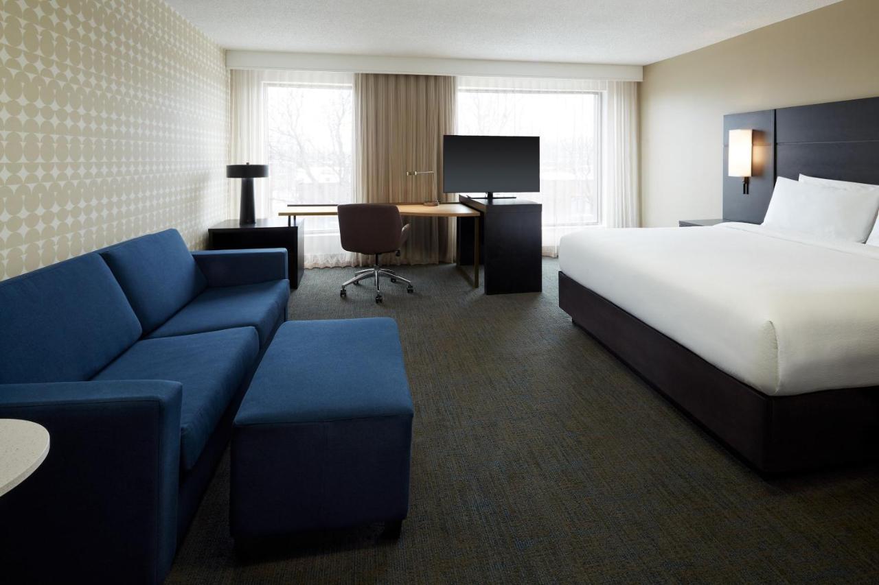 Residence Inn Montreal Midtown Екстер'єр фото