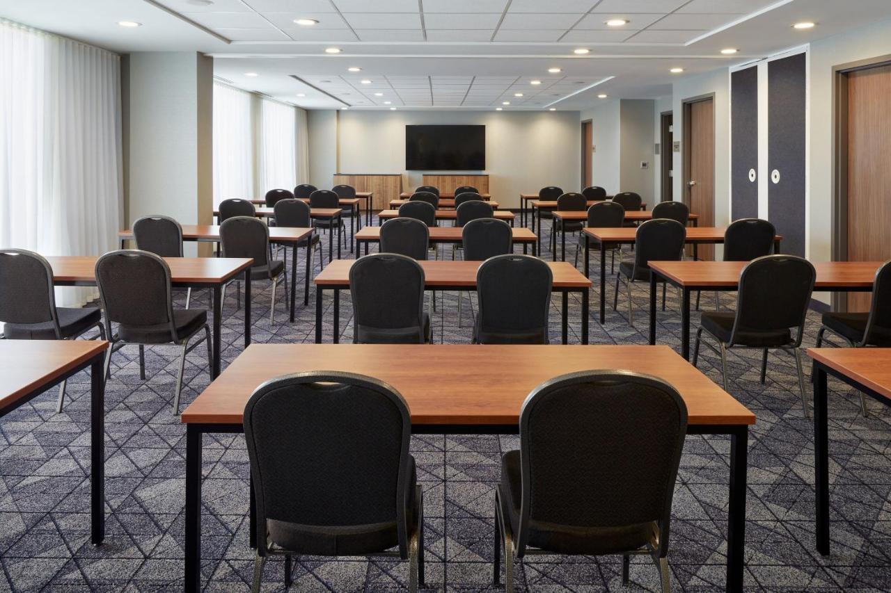 Residence Inn Montreal Midtown Екстер'єр фото