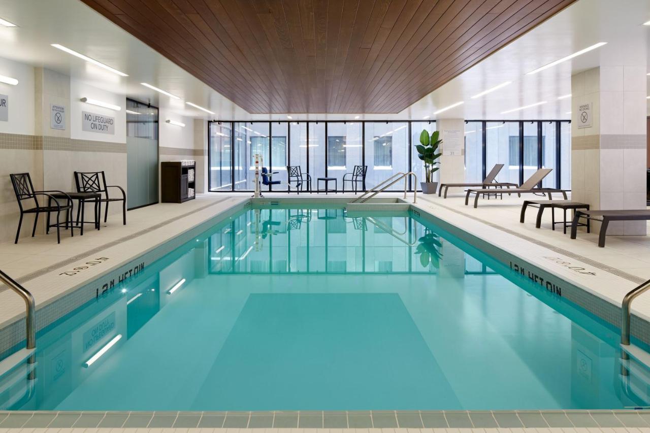Residence Inn Montreal Midtown Екстер'єр фото